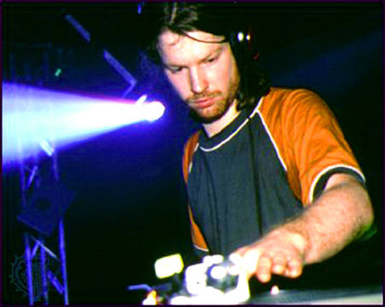 Aphex Twin Photo (  )   /  - 3