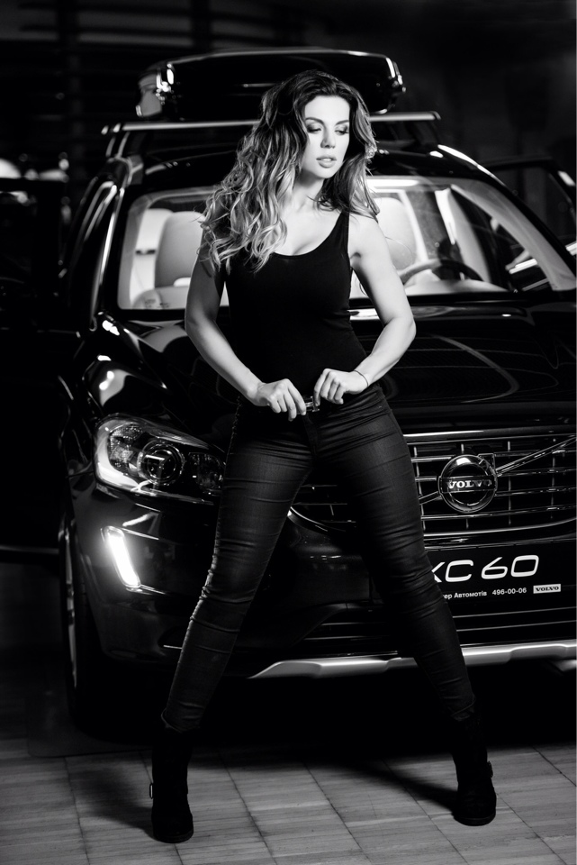 Анна Седокова стала обладательницей автомобиля Volvo
