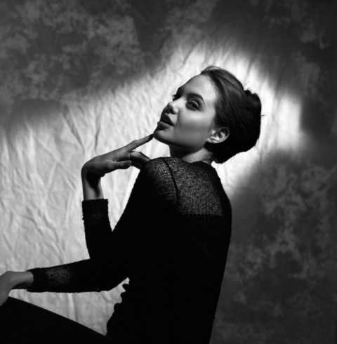Angelina Jolie Photo (  )  ,     ,    /  - 5