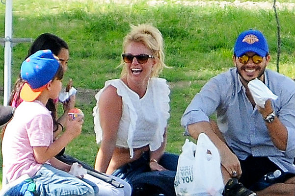 Britney Spears Photo (Бритни Спирс Фото) американская певица, принцесса поп-сцены / Страница - 4