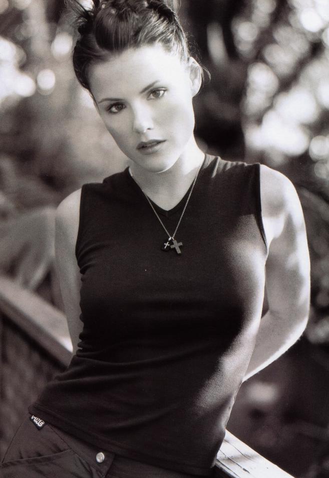 Kathleen Robertson Photo (Кэтлин Робертсон Фото) зарубежная актриса ...