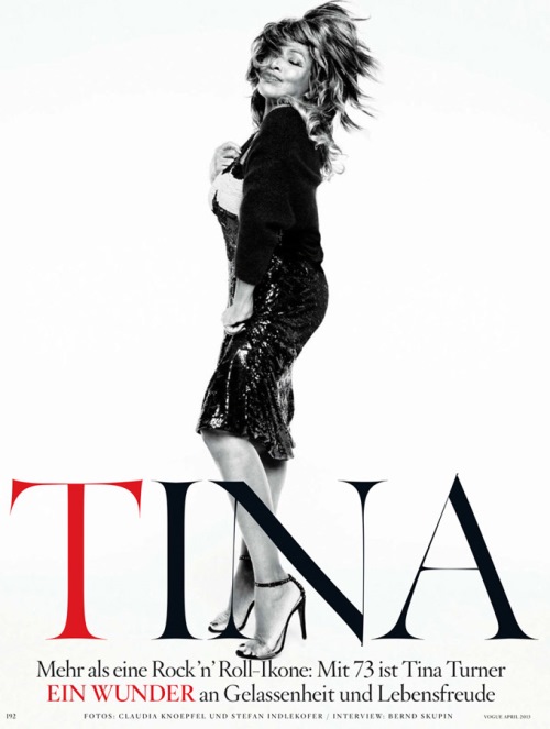 Tina Turner Photo (  )   /  - 10