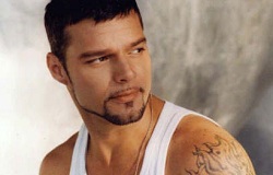 Ricky Martin Photo (  )  