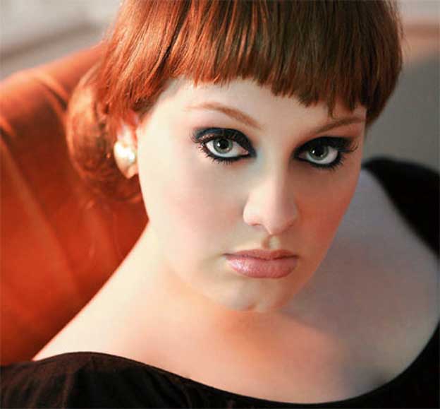 Adele Photo ( )  